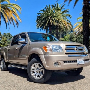 Tundra 2005 87k miles for sale