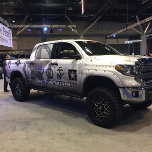 Saw this sharp Tundra wrap at the St. Louis Auto Show last night.