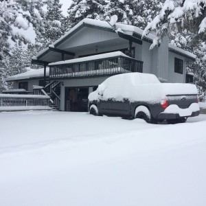 Uno mas of the mobile snow fort. I do love where I live.