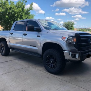 2014 Tundra CM SR5