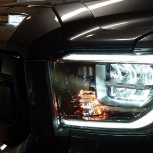 LED Headlights w/LED turn signal on