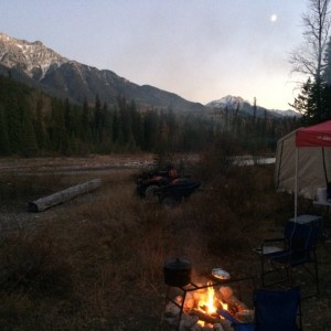 This was home for me all last week. Not a bad view. I cant say that hunting was successful for me, but there were lots of cool animal sightings includ