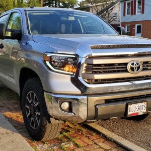 2019_trd_pro_led_hl_iHacker