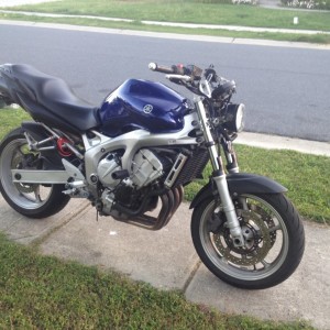 2004 FZ6