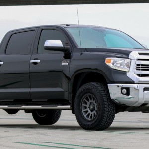 Toyota_Tundra_Icon_Alloy_Compression_1