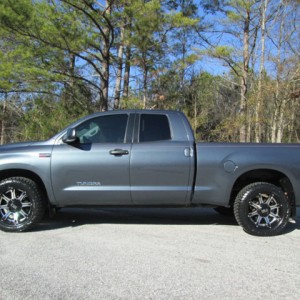 Used-2010-toyota-tundra-dbl57lffvv86speedautomatic-4904-16035618-2-640