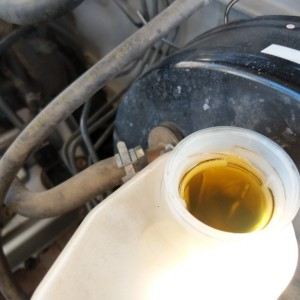 Brake fluid reservoir