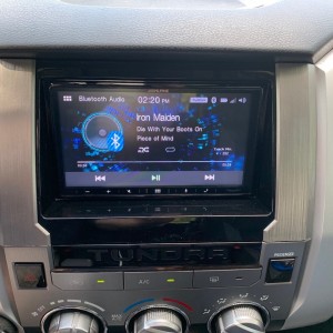 Alpine_iLX-W650