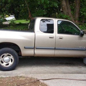 2002 Tundra
