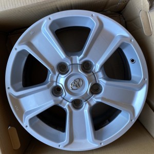 Wheel 4 - Pic 1 of 2
