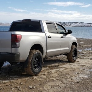 Tundra 2010