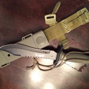 The wife's survival knife came in for her survival kit I'm putting together for her.