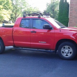 2013_tundra-red-drv