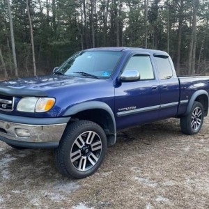 2000 Tundra