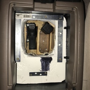 1 Gen Tundra center console pic 10