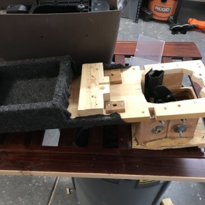 1 Gen Tundra center console pic 6
