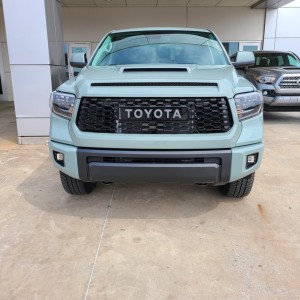Tundra_dealer_4