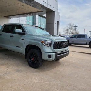 Tundra_dealer_6