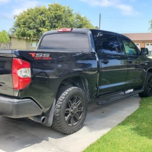 2017 SR5 TSS (TRADED)