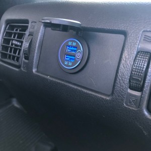 Rear USB Charger Open