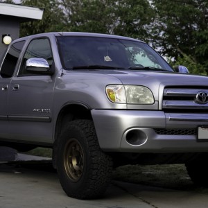 Front - Tundra