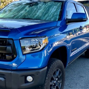 Headlight Right