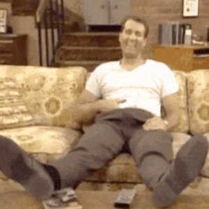 Sitting-on-couch-al-bundy