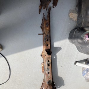 rear fuel tank crossmember