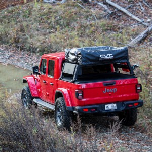 Gladiator MOPAR Tonneau -6