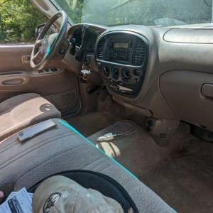 Tundra Clean Inside