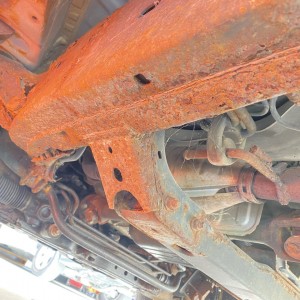 2004Tundra_FrameRust_FrontDriver