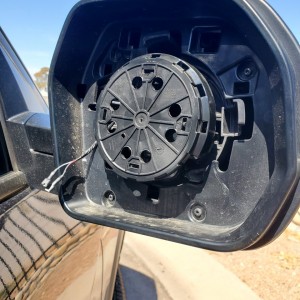 TOYOTA TUNDRA SIDE MIRROR