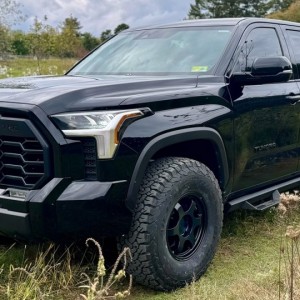 2023 Tundra 17x9 +25 FN Six Shooter Flow Formed The 4x4 Center in Vermont